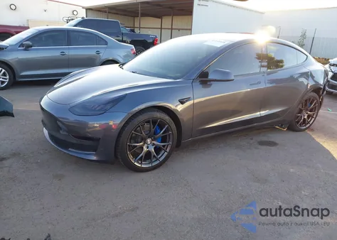 2019 Tesla Model 3 из США, поврежденный, VIN 5YJ3E1EB9KF191825